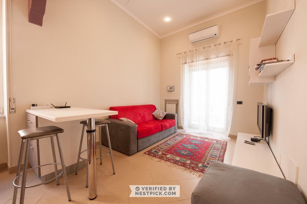 Cammarano 12 Home Nápoles Habitación foto
